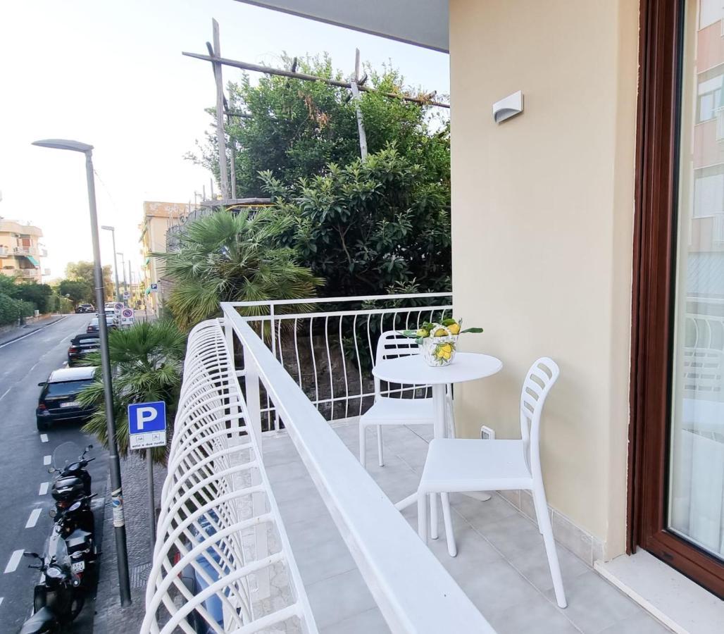Palazzo Mauro Sorrento Luxury Rooms Εξωτερικό φωτογραφία